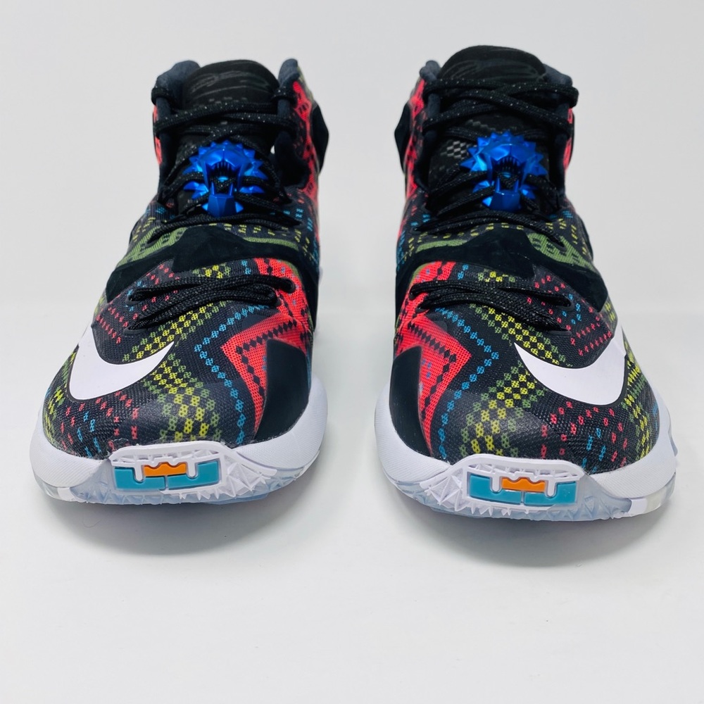 Nike Lebron XIII 13 Black History Month Edition - Picture 2 of 6